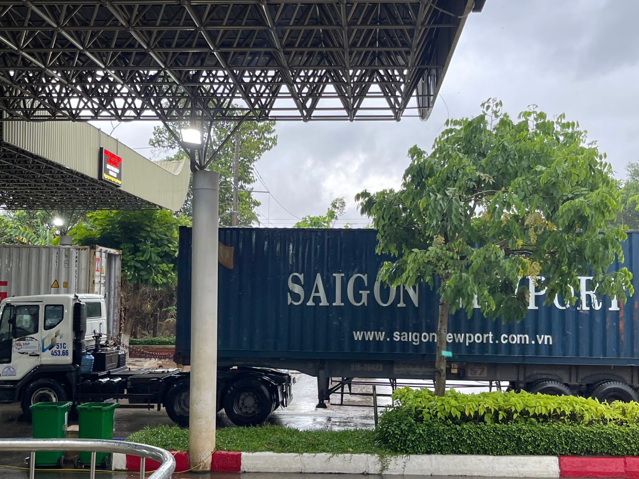 Latas khai thác tuyến Việt Nam - Campuchia